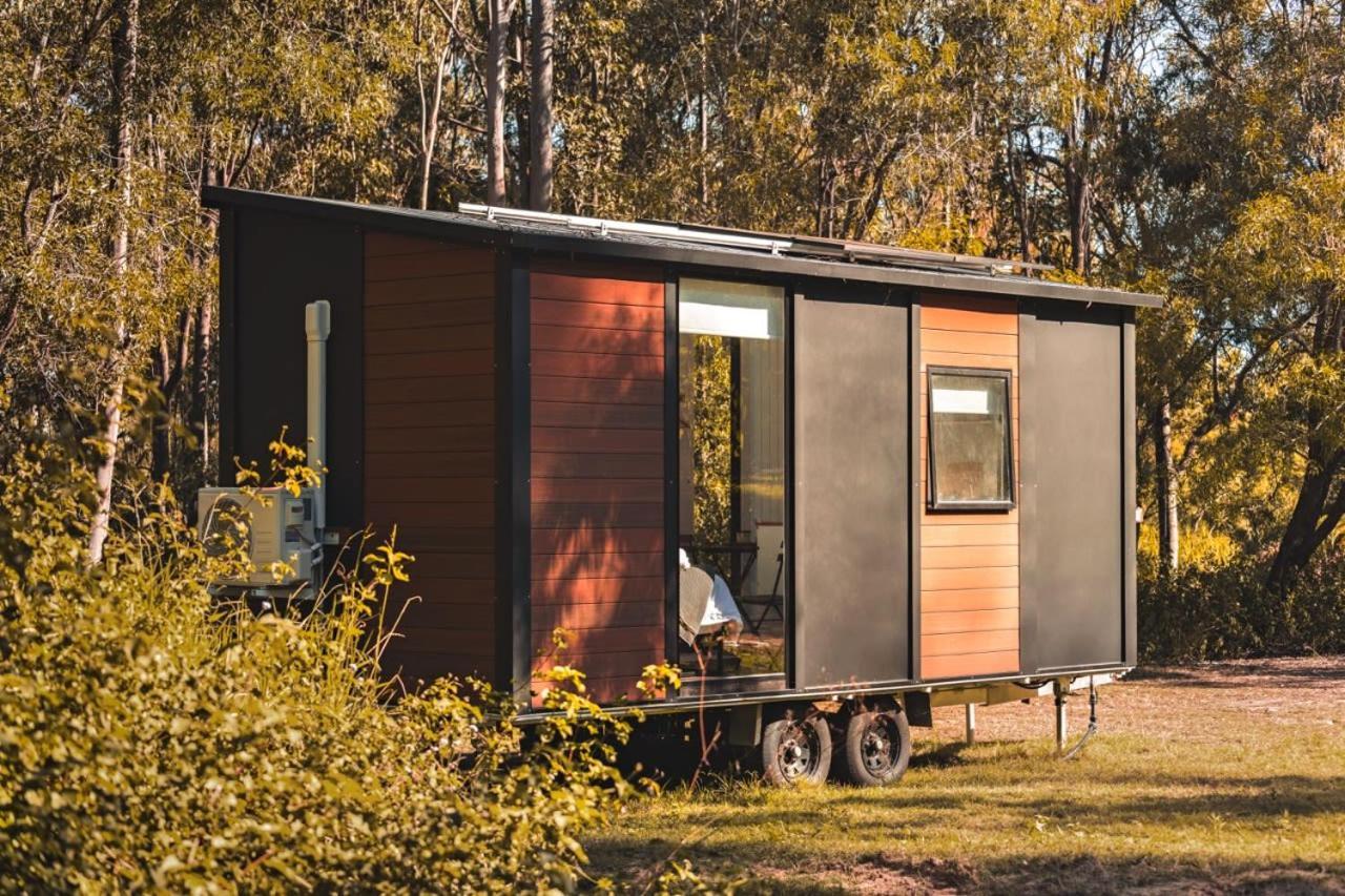 Mirror Reflections By Tiny Away Holiday home Tamborine