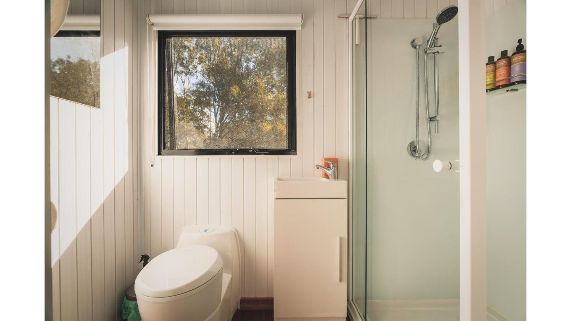 Holiday home Mirror Reflections By Tiny Away *